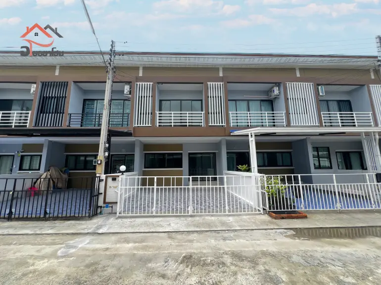 ทาวน์โฮม หมู่บ้านพร้อมสุขการ์เด้นโฮม3 อุทัย