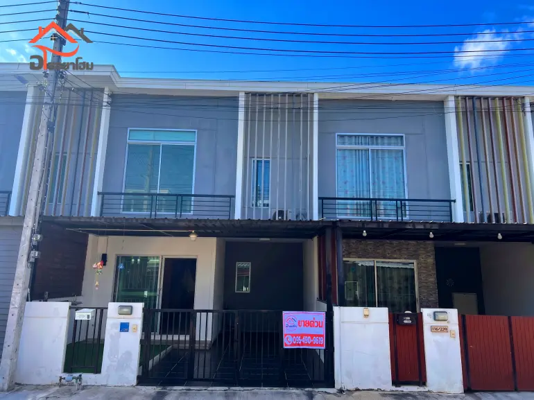 ทาวน์โฮม หมู่บ้านพฤกษานารา99 114/329 ซอย26 บางปะอิน